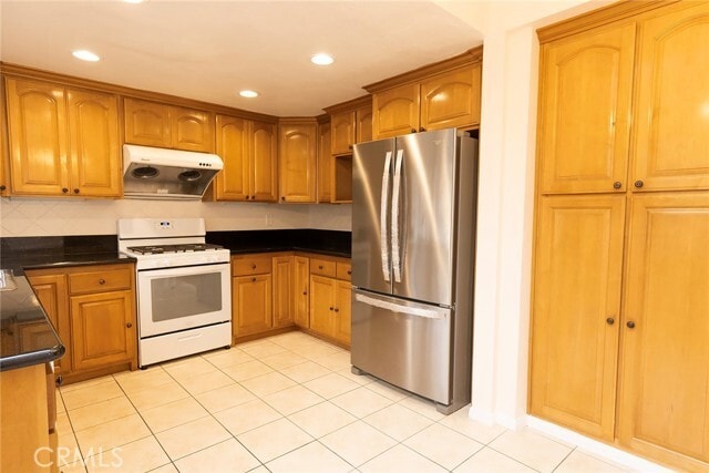 Building Photo - 4466 Emerald St