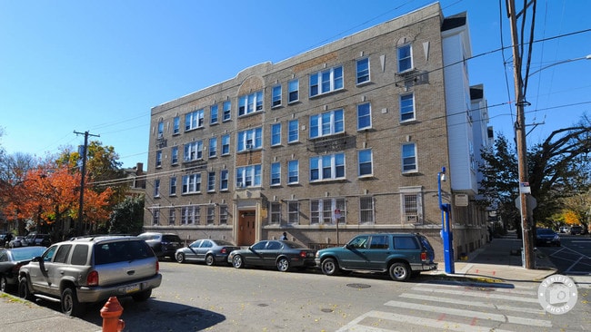 Building Photo - Springline on 36th