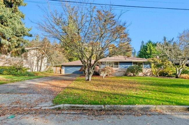 Building Photo - 4Bd/1.75Ba Seattle House