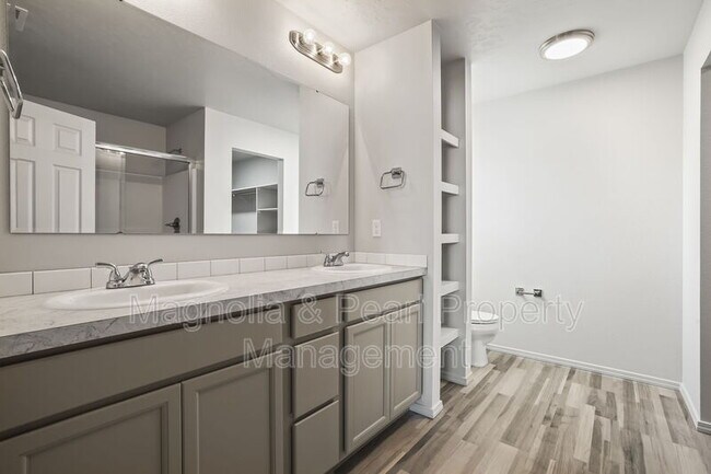 Building Photo - 17806 N Pegram Way