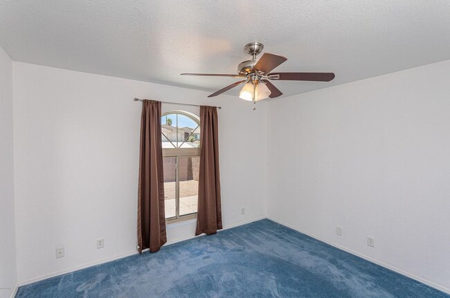 Front Bedroom - 2351 Rainbow Ave N