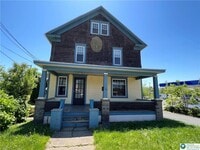 Building Photo - 165 E Brown St