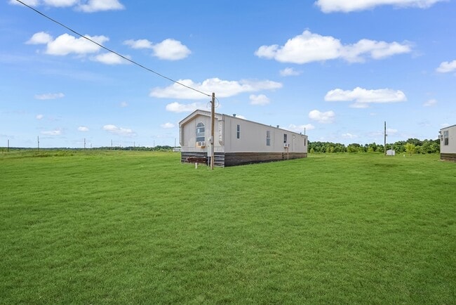 Building Photo - 345 Denson Reed Rd