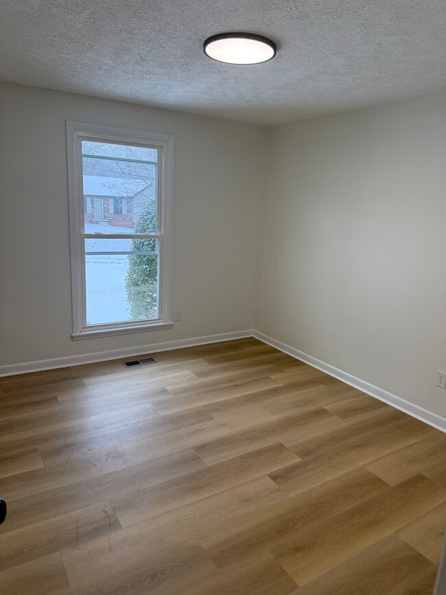 Building Photo - Kevin dr