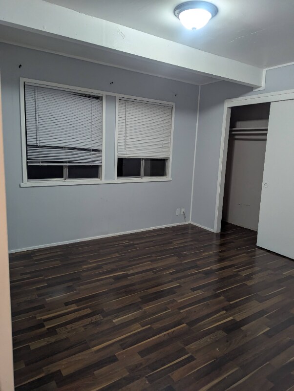 Building Photo - 709 Adeline Pl