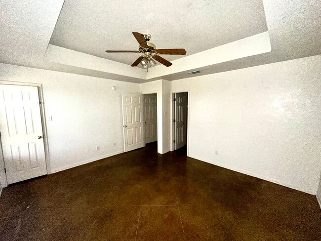 Building Photo - Available Now! 3 Bedroom 2 Bath in Killeen Tx