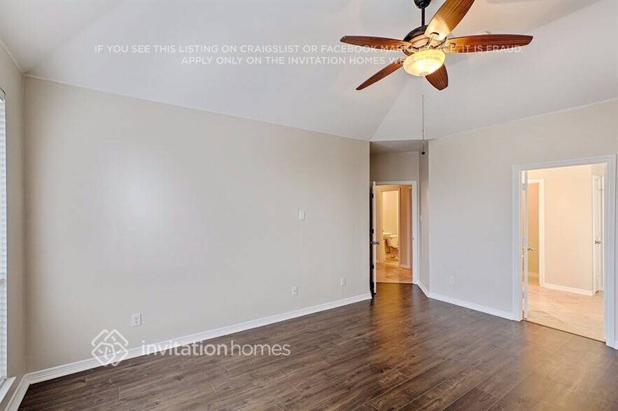 Building Photo - 4633 Poppy Hills Dr