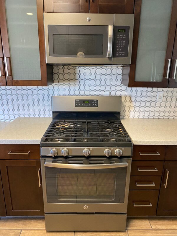 Building Photo - 419 Yarnell Dr