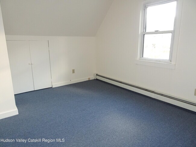 Building Photo - 5 Old Ln