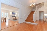 Building Photo - Winter Rental In Manchester-by-the-Sea