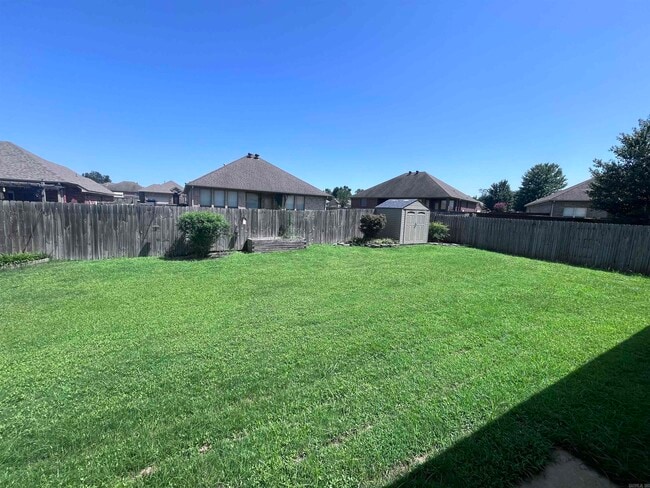 Building Photo - 1808 Airborn Dr