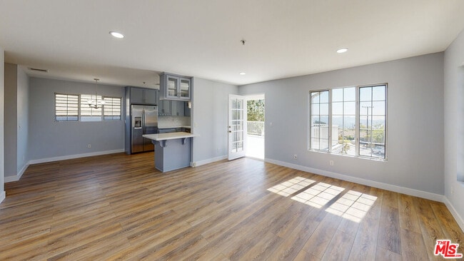 Building Photo - 3461 Santa Carlotta St