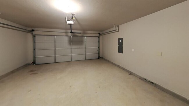 Building Photo - 9101 NW 143rd St