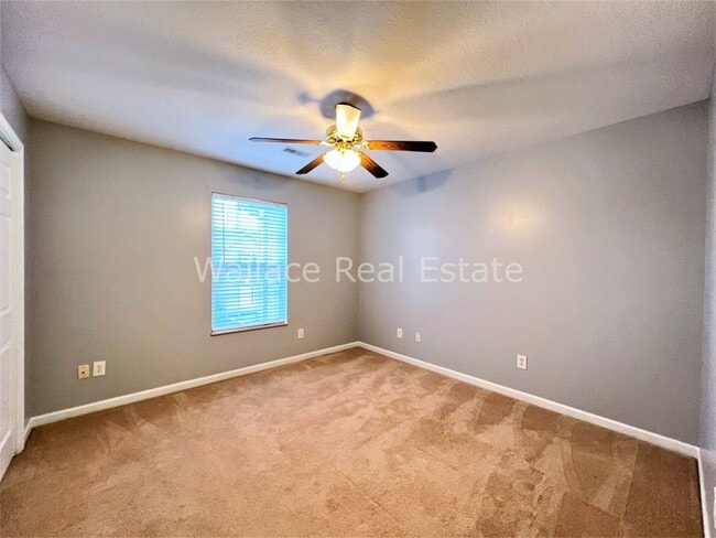 Building Photo - FOUNTAIN CITY:  2 BEDROOM, 2 BATHROOM CONDO IN MAPLE CHASE