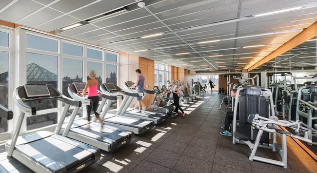 Building Photo - 1214 5th Ave