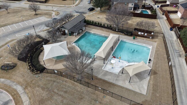 Building Photo - Awesome family home!