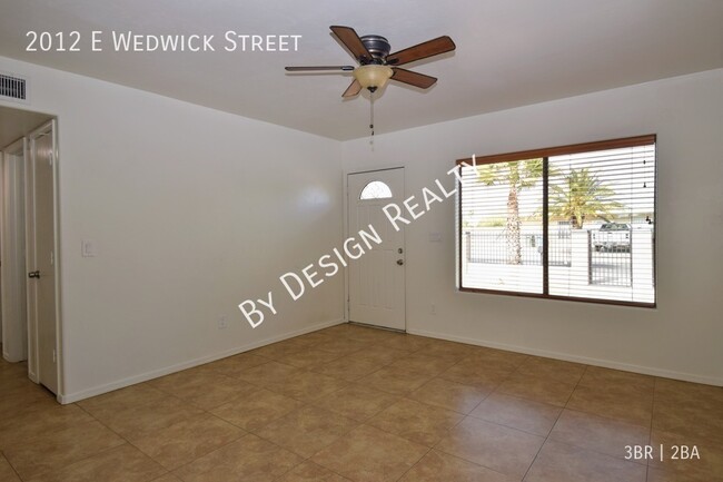 Building Photo - Remodeled Desert Shadows 3 Bed 2 Bath Town...