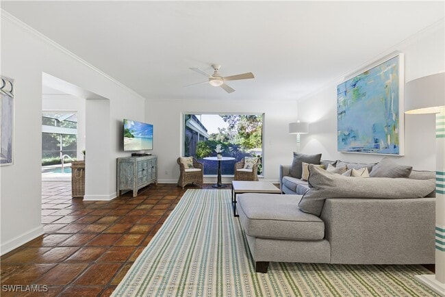 Building Photo - 2700 Lantern Ln