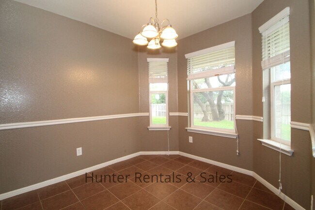 Building Photo - Timber Ridge Estates Beauty!