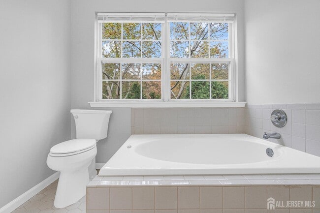 Building Photo - 267 Shady Oak Ct