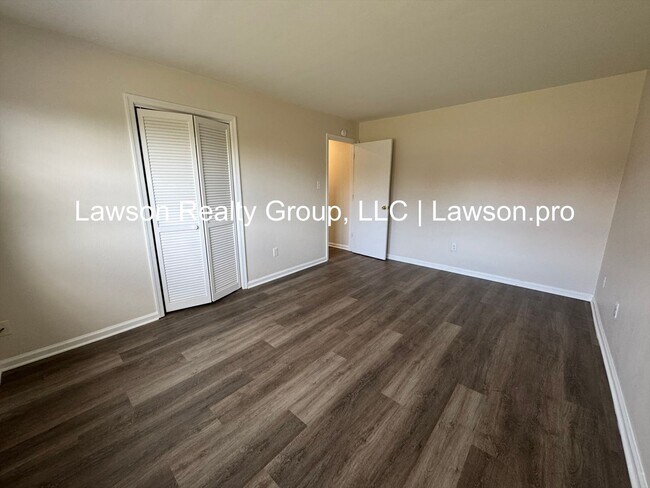 Building Photo - Pennsylvania 4501-4503