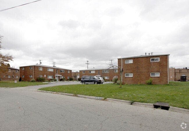 Primary Photo - 3640-3648 Cushing Dr