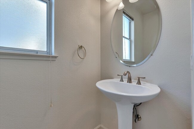 Building Photo - Spacious 4 Bedroom Home. Located in Cupertino