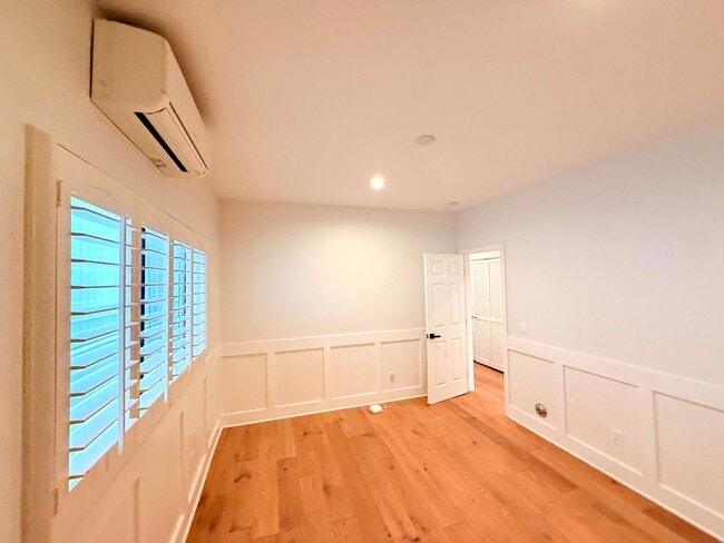 Building Photo - Fantastic 2-Story Home 3 bed 2.5 bath with backyard in Prime Golden Hills-Redondo Beach