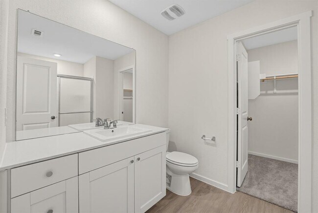 Building Photo - 511 Jones Bch Ln