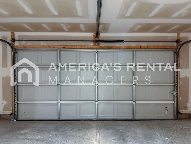 Building Photo - MOVE IN SPECIAL! Home For Rent in Cullman, AL! Available to View with 48 Hours Notice!