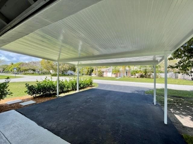 Building Photo - 17051 SW 85th Ave