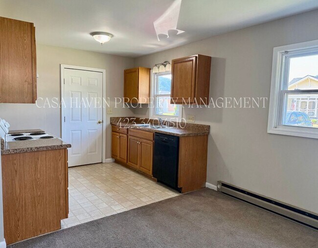 Building Photo - 532 Vinton Ave