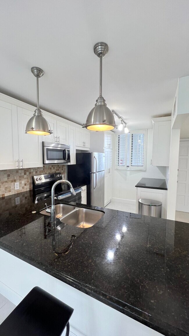 Building Photo - 4381 Trevi Ct