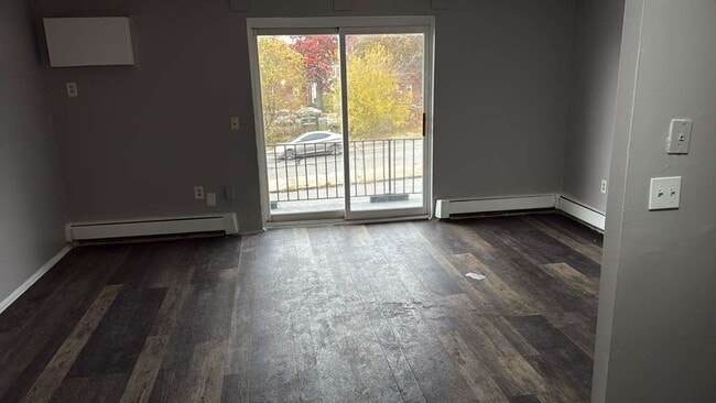 Building Photo - 13540 Superior Rd