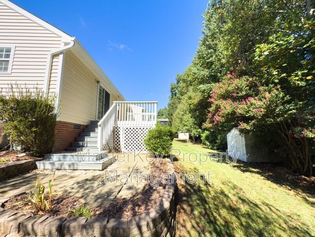 Building Photo - 312 Noonday Ct