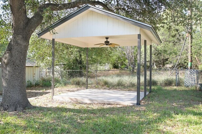 Building Photo - 309 Buhler Dr