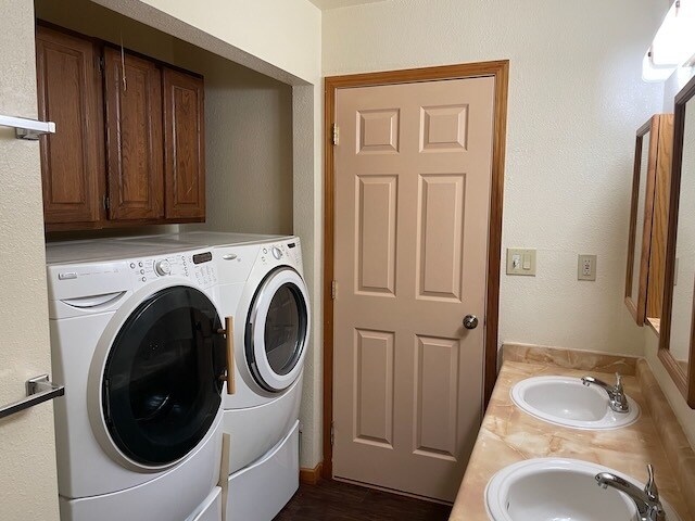 Building Photo - 20620 Scenic Dr