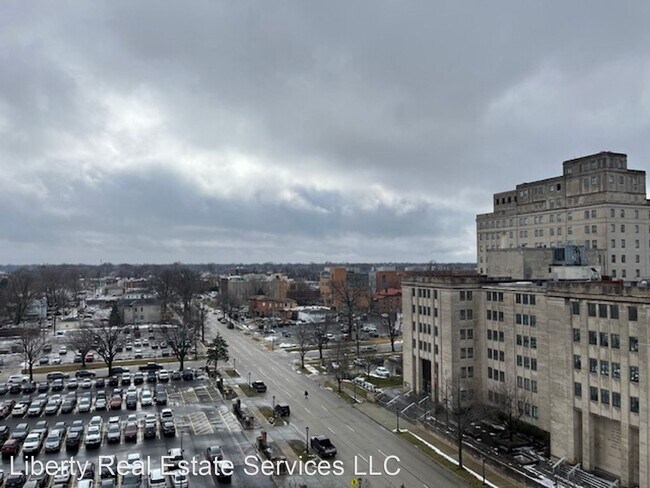 Building Photo - 1 br, 1 bath House - 718 South 7th St Unit...