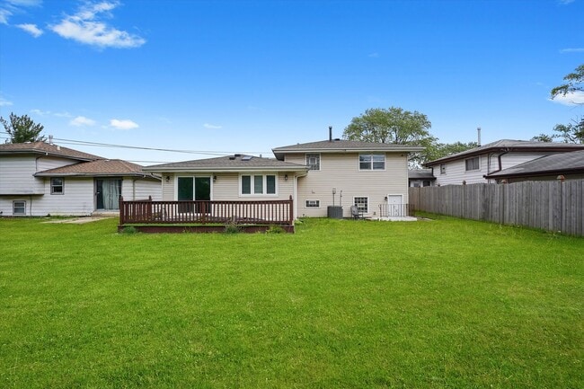 Building Photo - 1315 Prince Dr