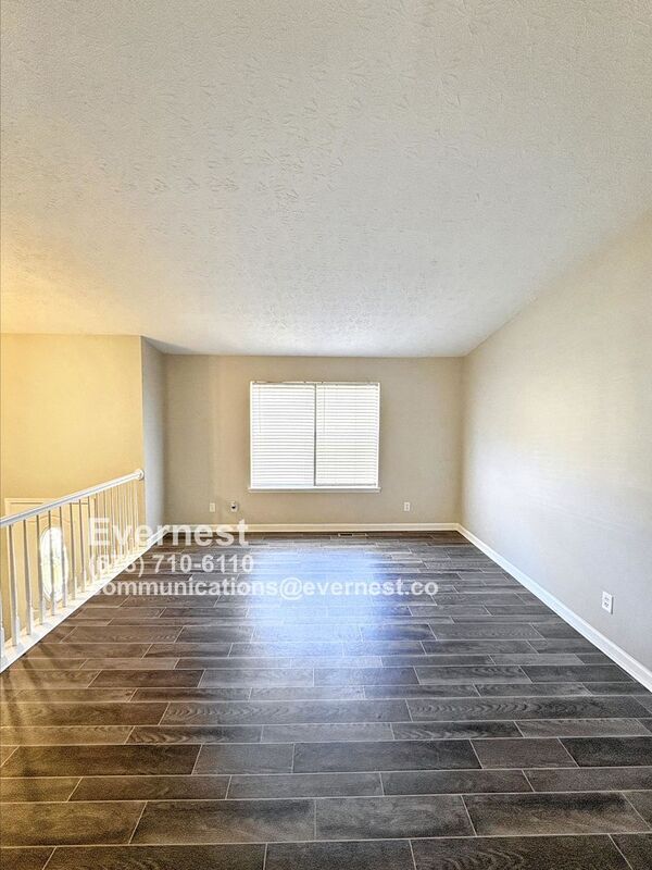 Building Photo - 4060 Day Trail S