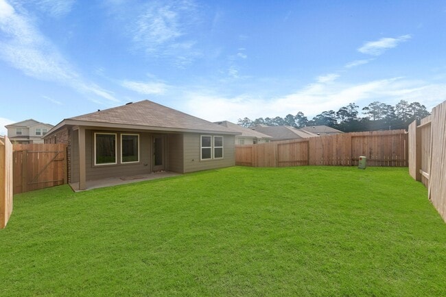 Building Photo - 5710 Sycamore Glen Dr