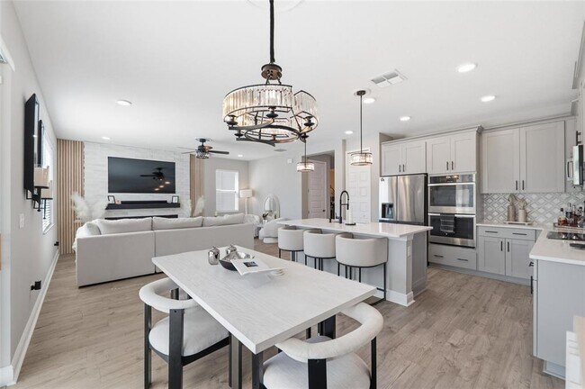 Building Photo - 7273 Notched Pne Bnd