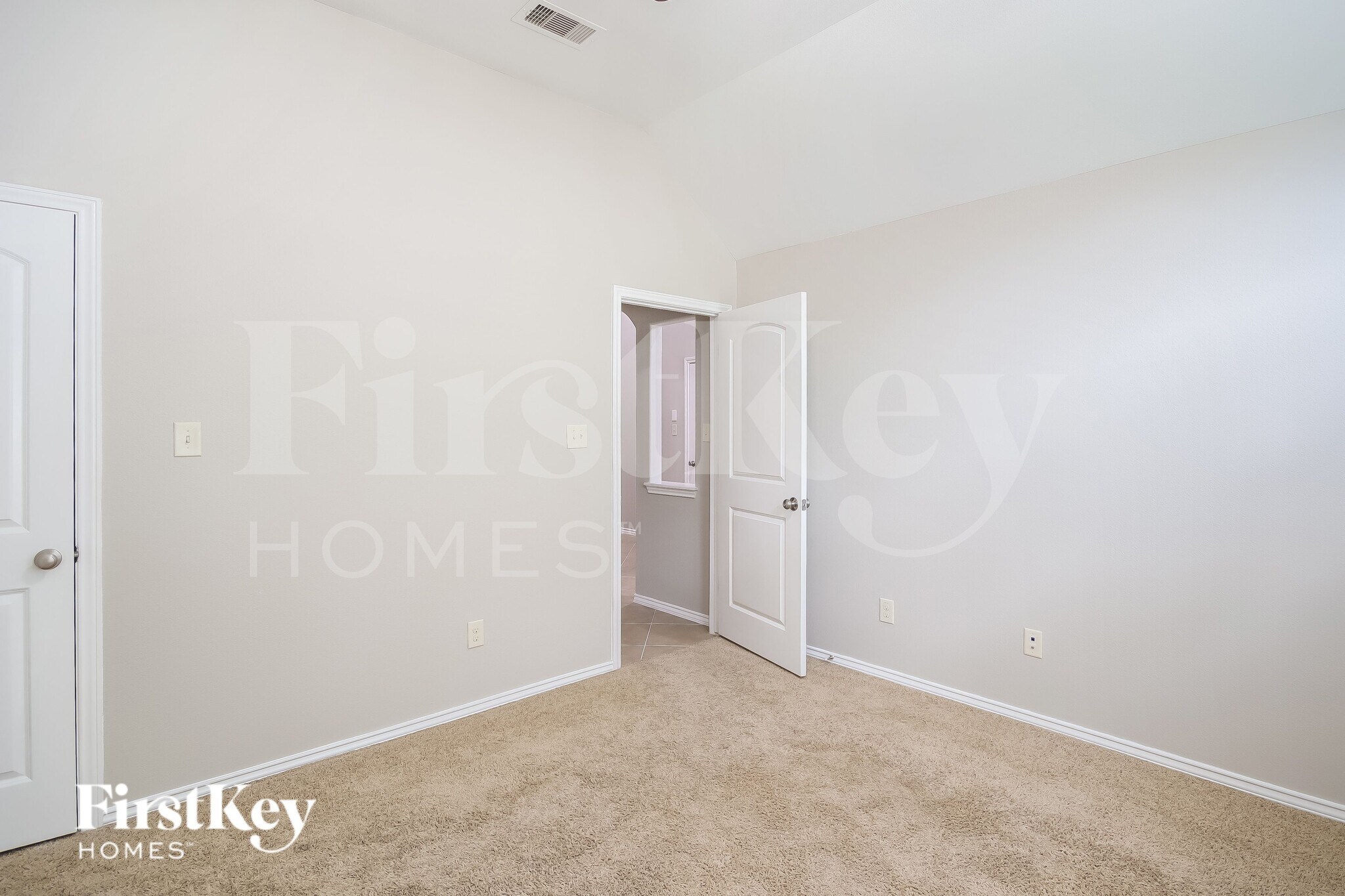 Building Photo - 26122 Serenity Oaks Dr