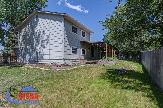 Building Photo - Beautiful home with 3 bedrooms, 2 bathroom...