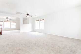 Building Photo - 11576 W Aruba Beach Ave