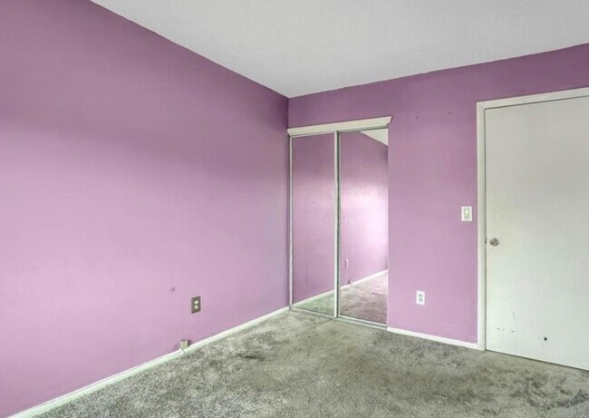Building Photo - 3404 Whispering Hills Dr