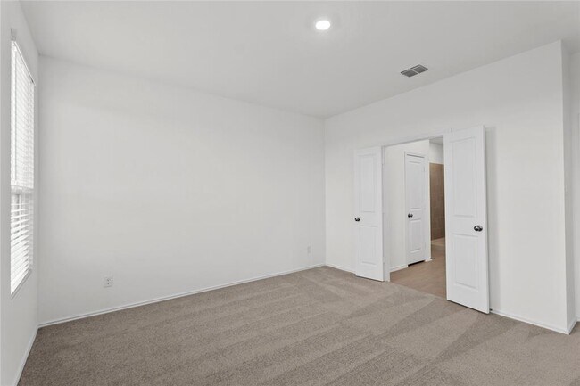 Building Photo - 172 Rodney Boat Rd