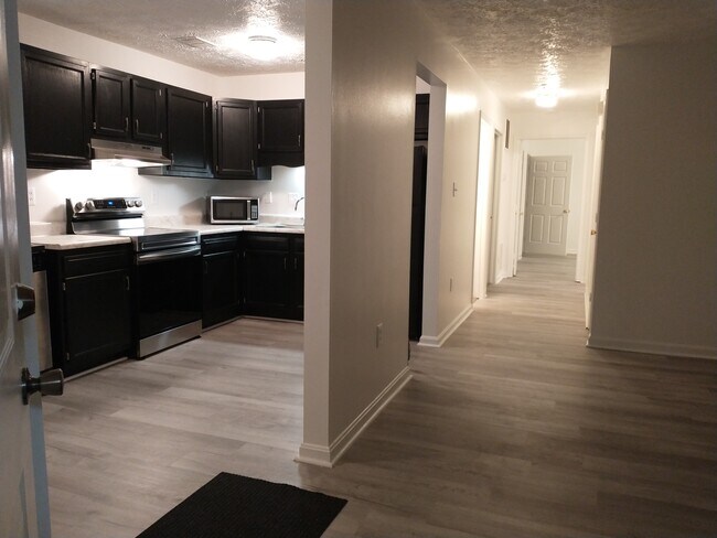 Primary Photo - 1288 S Ox Rd