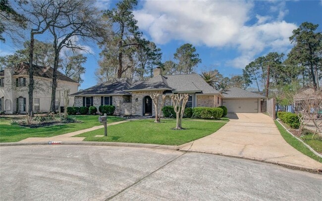Primary Photo - 3706 Brookbank Dr