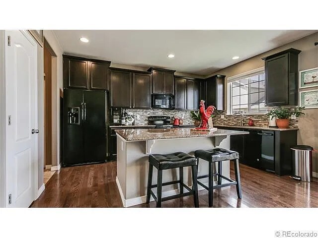 Building Photo - 15437 Coopers Hawk Ct